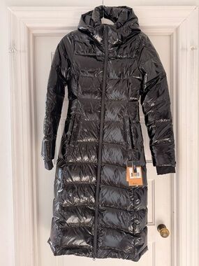 The North Face Women's Black Long Puffer Coat with Hood